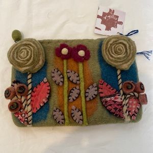 Rising tide felt purse